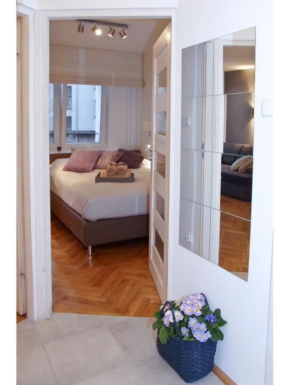 Srebrna Warsaw Apartment Bagian luar foto